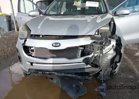 2018 Kia Sportage Lx z USA, uszkodzony, nr VIN KNDPM3AC7J7448483
